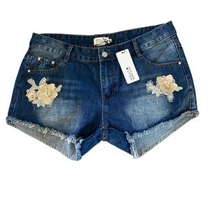 Molly Bracken Distressed Jean Shorts Size M
